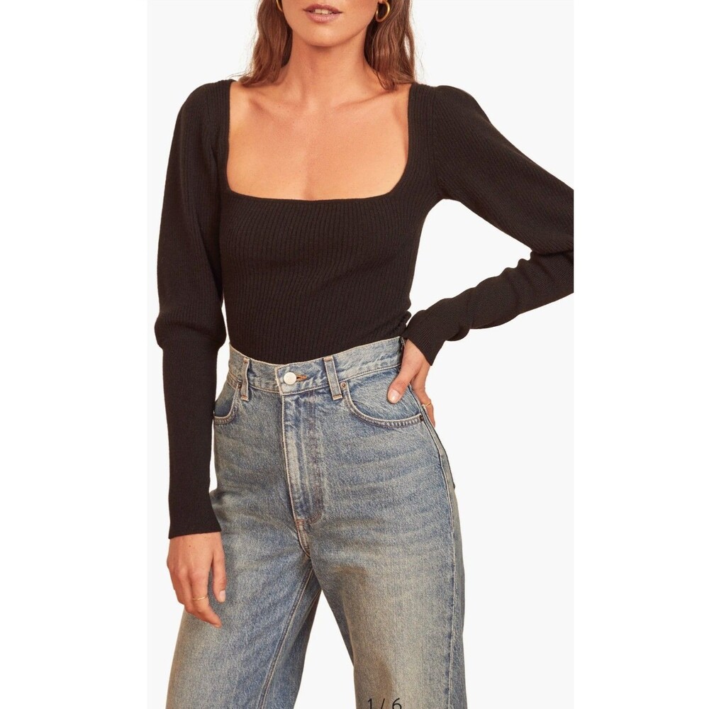 Reformation Isabel Recycled Wool And Cashmere-blend Sweater In Black sz L